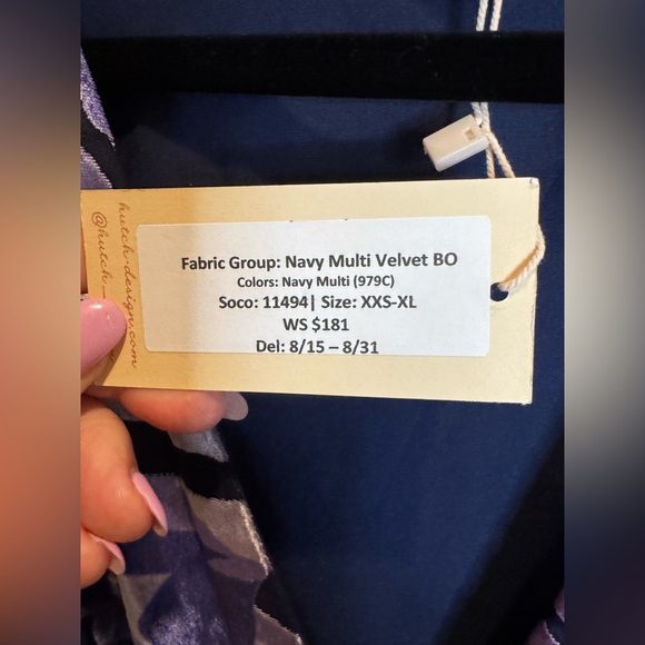 🌺Hutch Floral Maxi Velvet Wrapped Dress - Picture 8 of 8